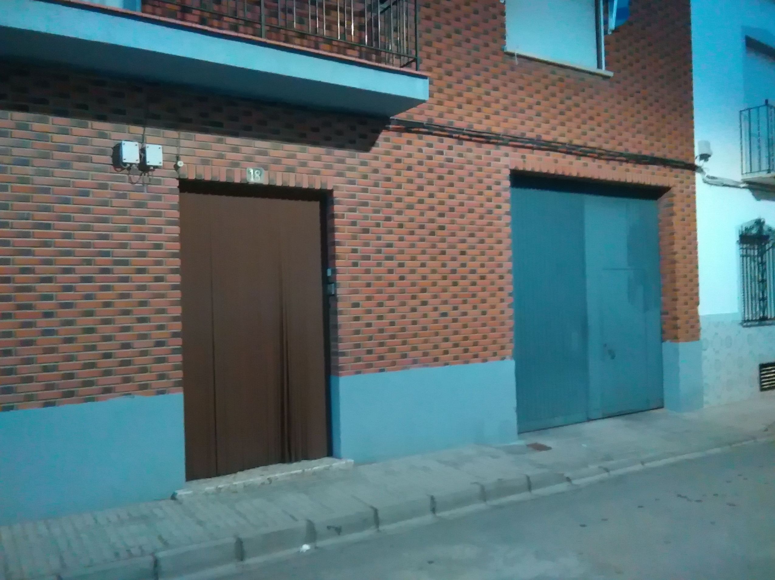 Casa grande de pueblo calle Capas: Inmuebles Urbanos de ANTONIO ARAGONÉS DÍAZ PAVÓN Casa grande de pueblo calle Capas: Inmuebles Urbanos de ANTONIO ARAGONÉS DÍAZ PAVÓN
