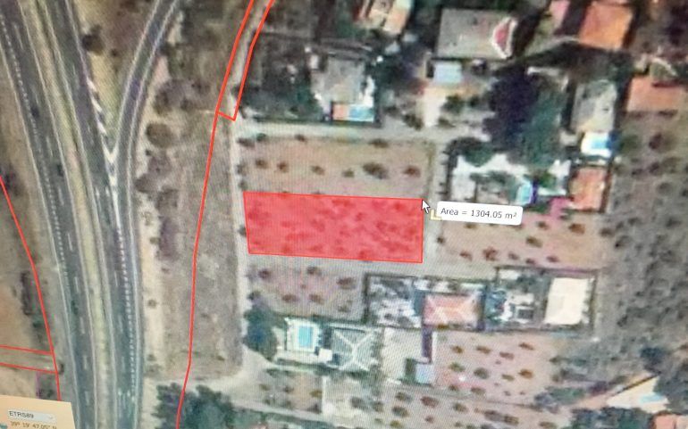 Parcela en urbanización Las Huertas: Inmuebles Urbanos de ANTONIO ARAGONÉS DÍAZ PAVÓN Parcela en urbanización Las Huertas: Inmuebles Urbanos de ANTONIO ARAGONÉS DÍAZ PAVÓN
