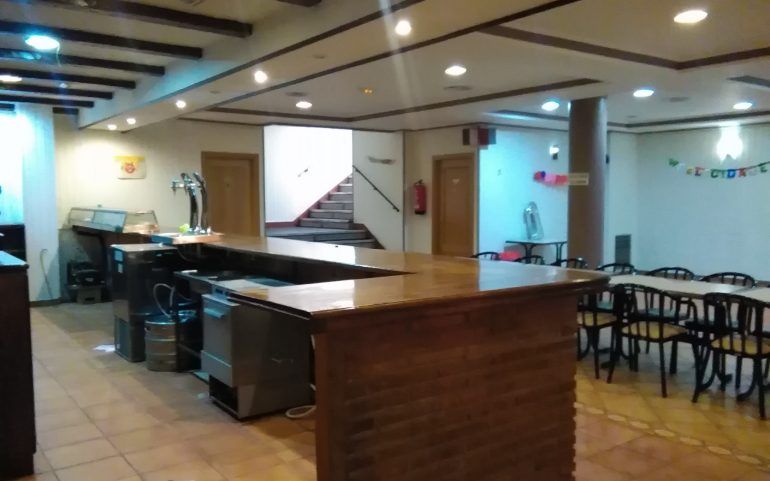 Venta de bar equipado en Consuegra: Inmuebles Urbanos de ANTONIO ARAGONÉS DÍAZ PAVÓN Venta de bar equipado en Consuegra: Inmuebles Urbanos de ANTONIO ARAGONÉS DÍAZ PAVÓN