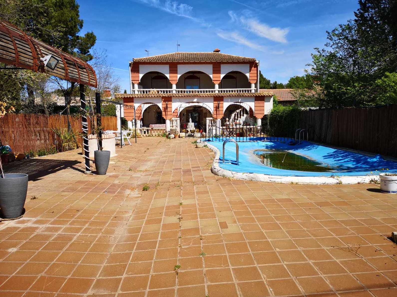 Alquiler de chalet Lagunas de Villafranca : Inmuebles Urbanos de ANTONIO ARAGONÉS DÍAZ PAVÓN Alquiler de chalet Lagunas de Villafranca : Inmuebles Urbanos de ANTONIO ARAGONÉS DÍAZ PAVÓN