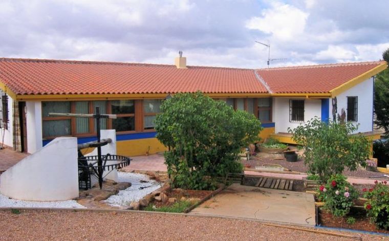 Venta casa y molino hotel: Inmuebles Urbanos de ANTONIO ARAGONÉS DÍAZ PAVÓN Venta casa y molino hotel: Inmuebles Urbanos de ANTONIO ARAGONÉS DÍAZ PAVÓN