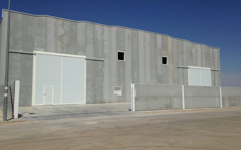 Venta o alquiler de naves industriales: Inmuebles Urbanos de ANTONIO ARAGONÉS DÍAZ PAVÓN Venta o alquiler de naves industriales: Inmuebles Urbanos de ANTONIO ARAGONÉS DÍAZ PAVÓN