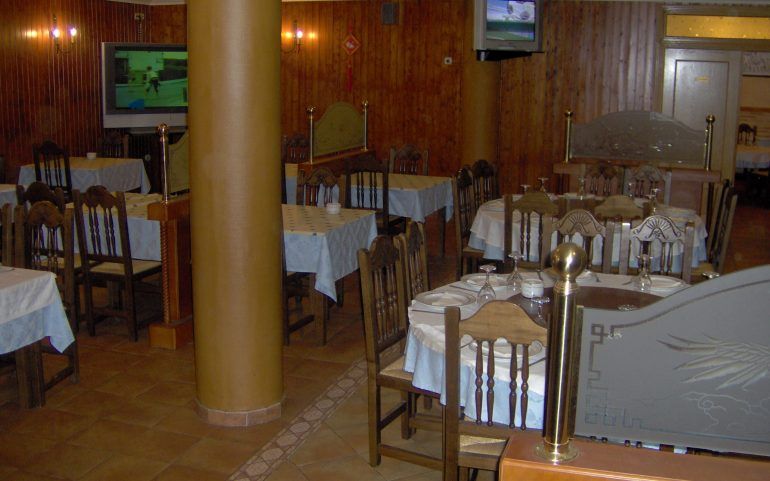 Venta de bar equipado en Consuegra: Inmuebles Urbanos de ANTONIO ARAGONÉS DÍAZ PAVÓN Venta de bar equipado en Consuegra: Inmuebles Urbanos de ANTONIO ARAGONÉS DÍAZ PAVÓN