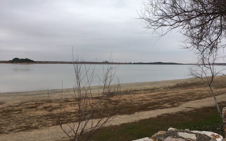 Alquiler de pequeño hospedaje en las lagunas: Inmuebles Urbanos de ANTONIO ARAGONÉS DÍAZ PAVÓN Alquiler de pequeño hospedaje en las lagunas: Inmuebles Urbanos de ANTONIO ARAGONÉS DÍAZ PAVÓN