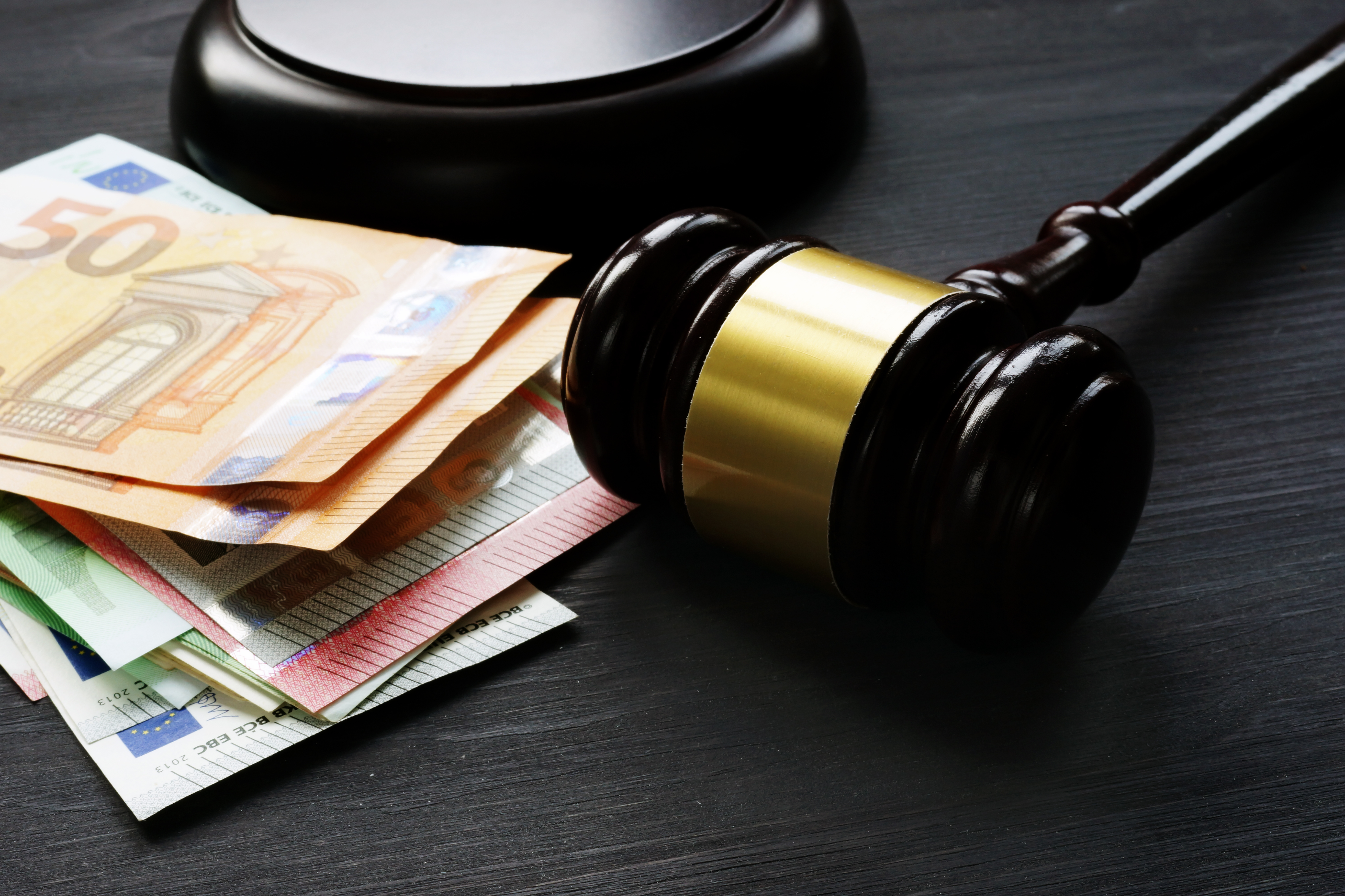 Reclamaciones de Cantidad, Monitorios, Juicios Ordinarios y Verbales: Servicios de Abogados Pro Derecho- Lic. Alberto Martín Maldonado Reclamaciones de Cantidad, Monitorios, Juicios Ordinarios y Verbales: Servicios de Abogados Pro Derecho- Lic. Alberto Martín Maldonado