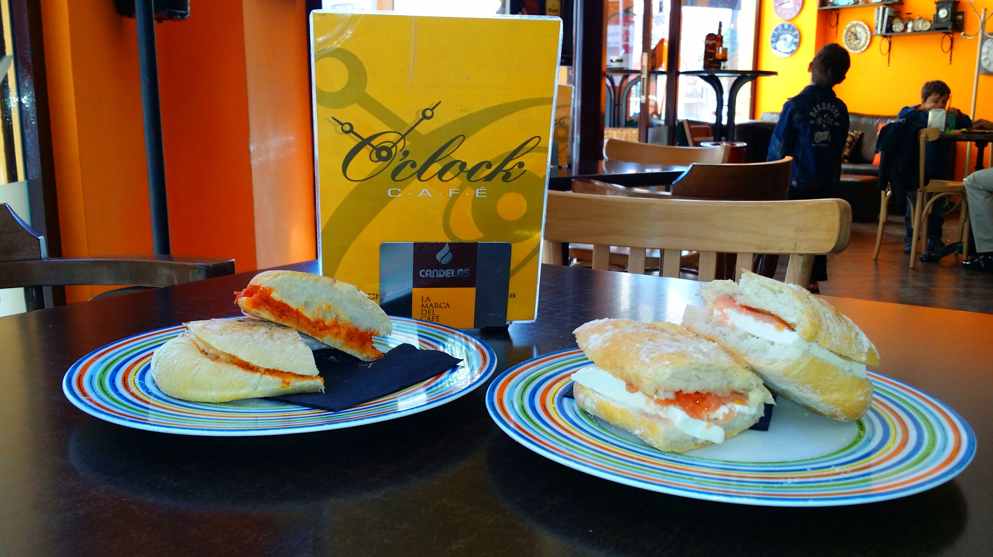 Desayunos y almuerzos: Servicios de Restaurante Tostería y Café O'Clock Desayunos y almuerzos: Servicios de Restaurante Tostería y Café O'Clock