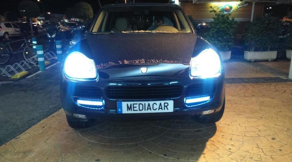 Pulido de faros: Servicios de Media Car Pulido de faros: Servicios de Media Car