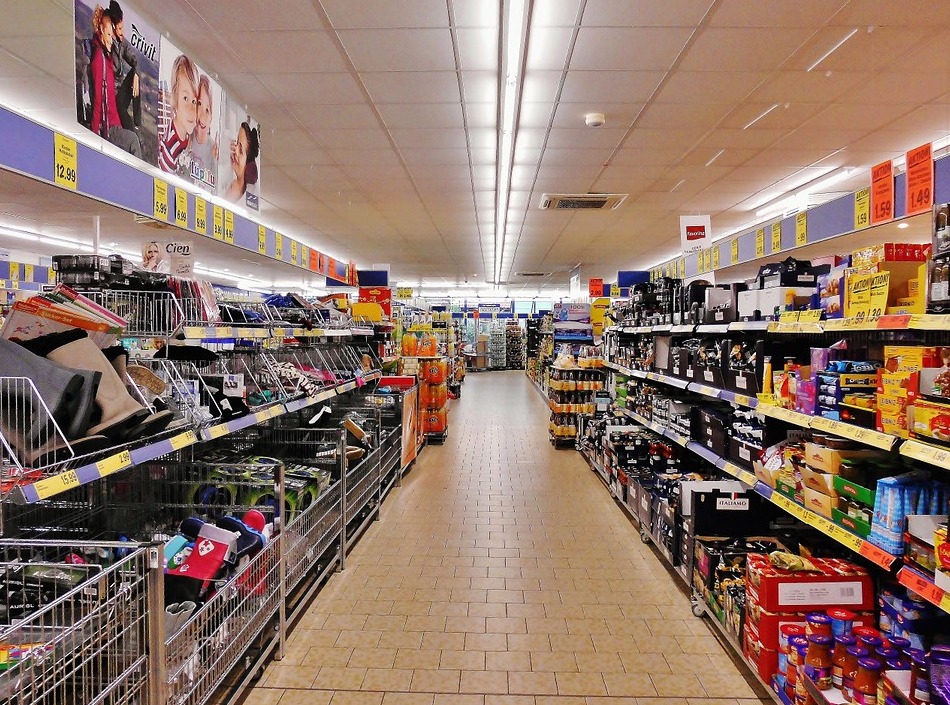 Estanterías metálicas para locales comerciales: Nuestros productos y servicios de Montajes Prigor Estanterías metálicas para locales comerciales: Nuestros productos y servicios de Montajes Prigor