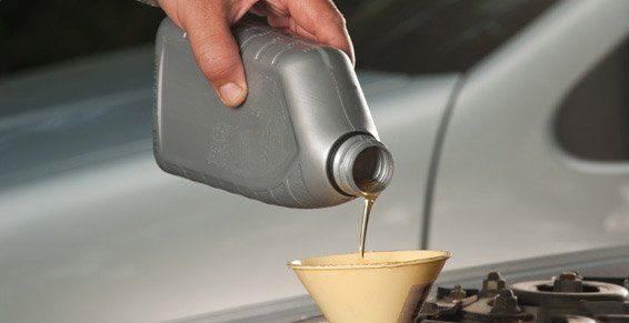 Aceites y lubricantes: Servicios de Recanvis Barberà Aceites y lubricantes: Servicios de Recanvis Barberà