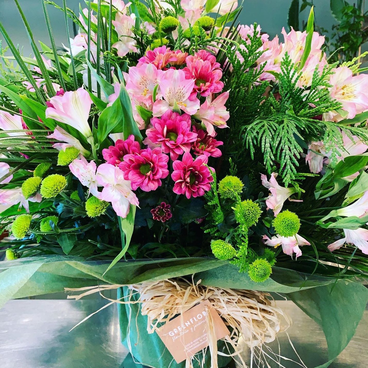 #Envíoadomicilio #QuironFlores #FloresQuiron #Envíoadomicilio #QuironFlores #FloresQuiron