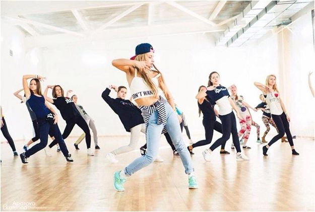 Baile Moderno: Clases y horarios de ReStyle Baile Moderno: Clases y horarios de ReStyle
