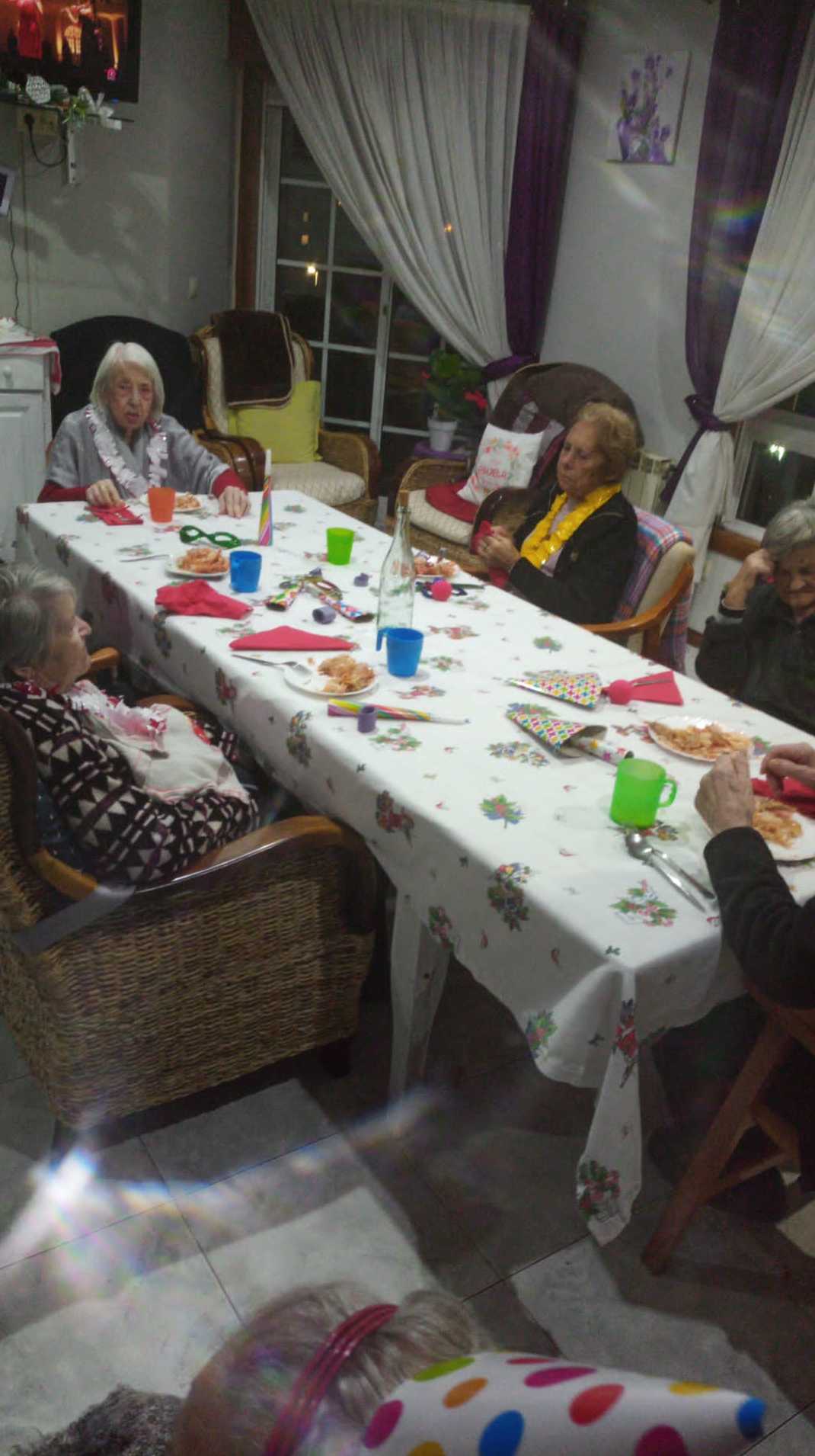 ¡Celebramos muchas fiestas, con nuestros mayores!
