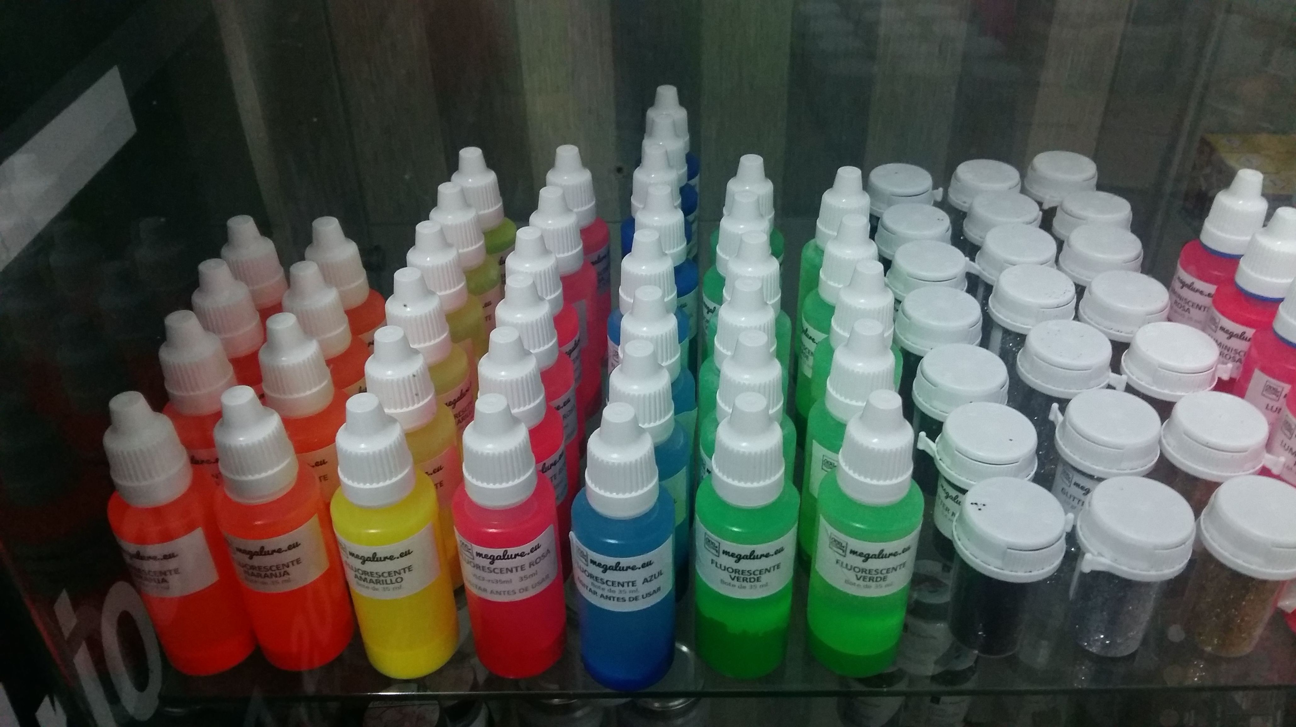 Pigmentos varios: Productos de Resinas TNK Pigmentos varios: Productos de Resinas TNK