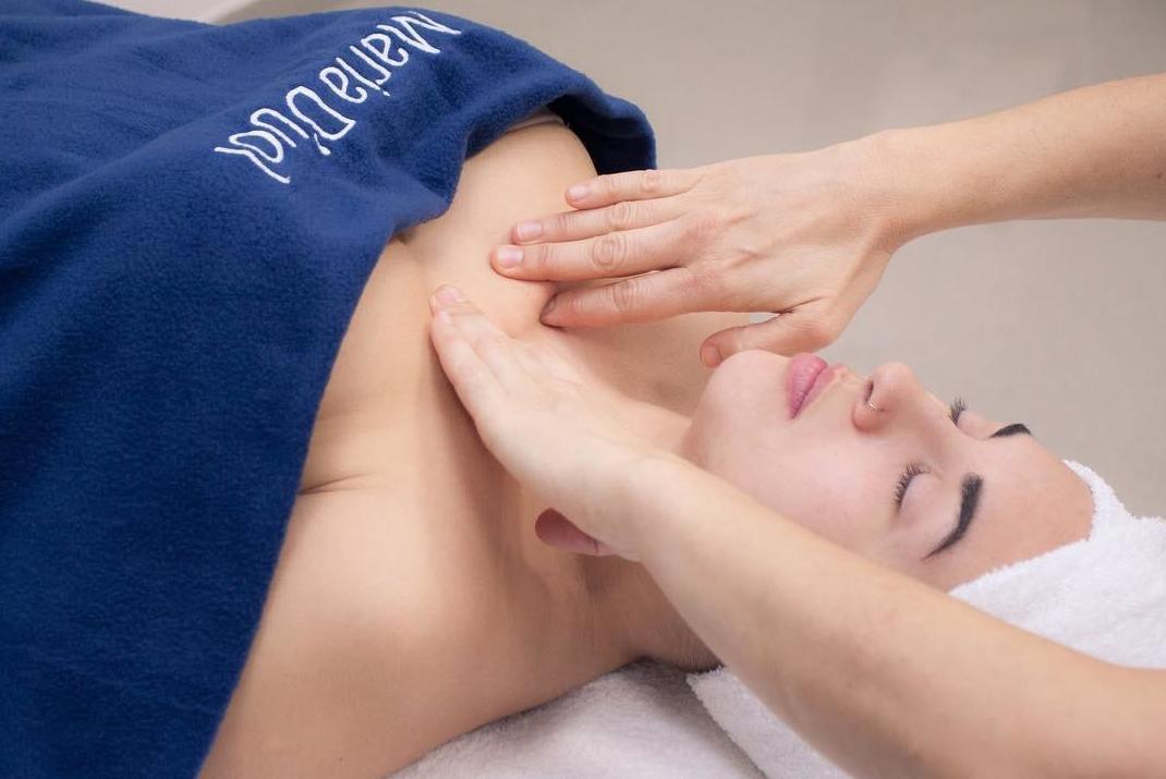 Método Repula: PELUQUERÍA Y ESTETICA de Peluquería Ven Ponte Bell@ Método Repula: PELUQUERÍA Y ESTETICA de Peluquería Ven Ponte Bell@