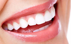 Estética dental: Tratamientos y tecnología de Clínica Dental Daniel Molina Estética dental: Tratamientos y tecnología de Clínica Dental Daniel Molina
