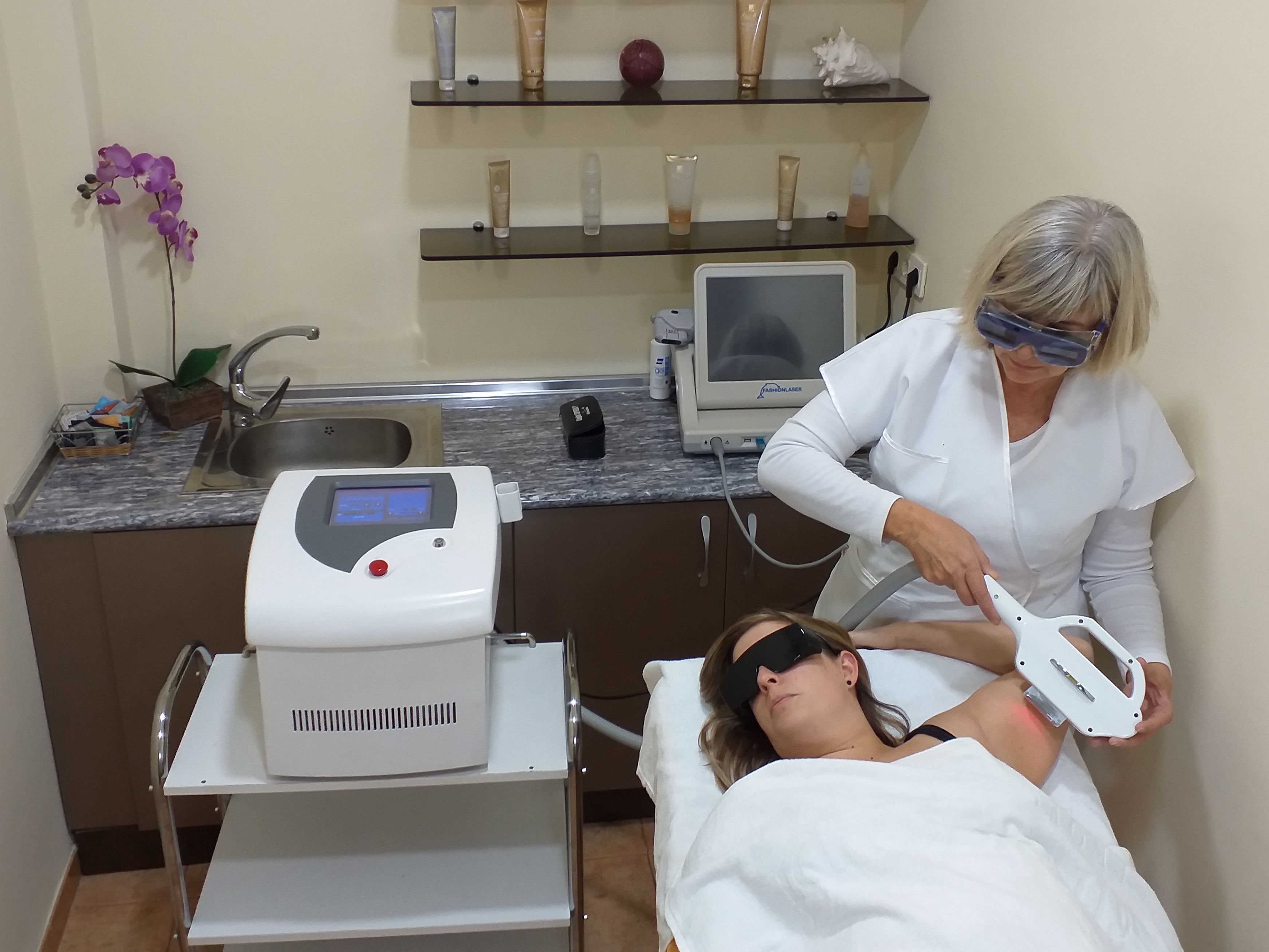 Depilación láser: Servicios de Centro de Belleza Carmen Galindo Depilación láser: Servicios de Centro de Belleza Carmen Galindo