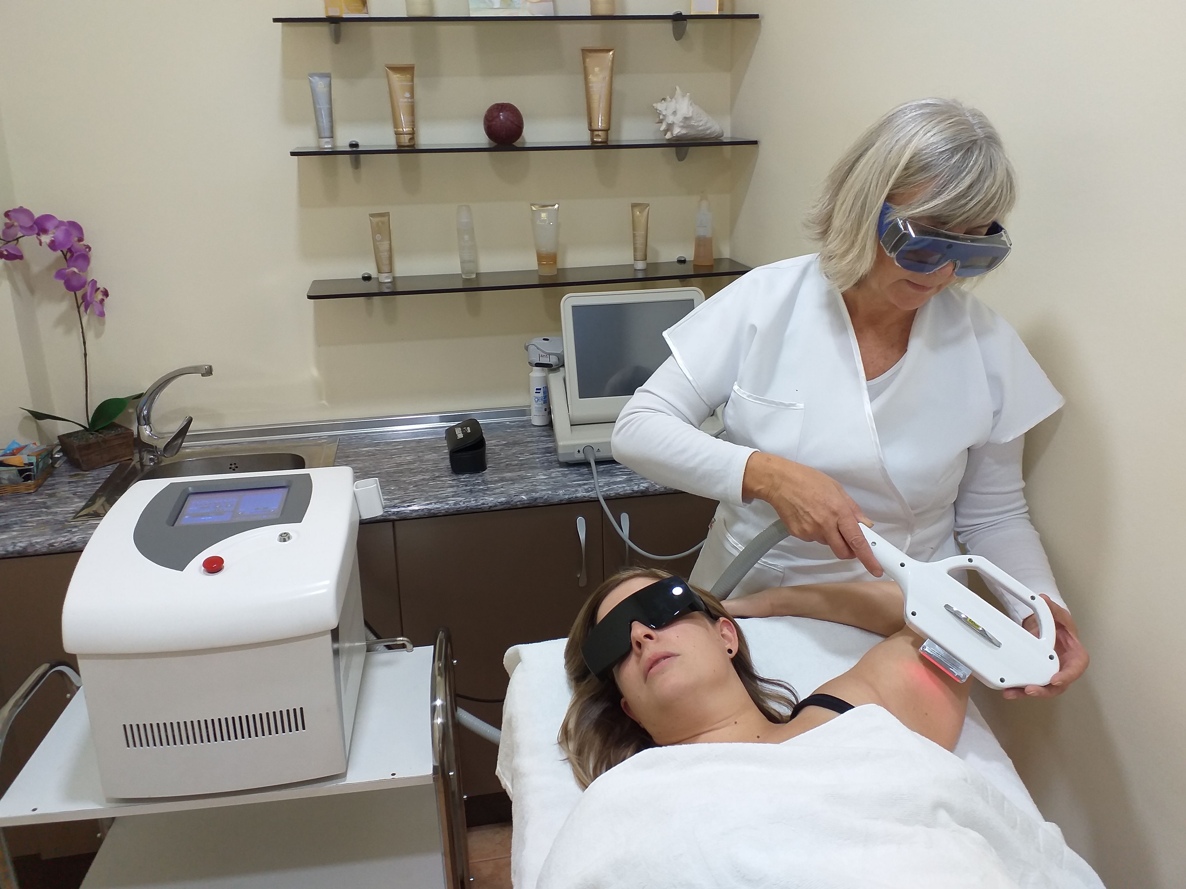 Depilación láser: Servicios de Centro de Belleza Carmen Galindo Depilación láser: Servicios de Centro de Belleza Carmen Galindo