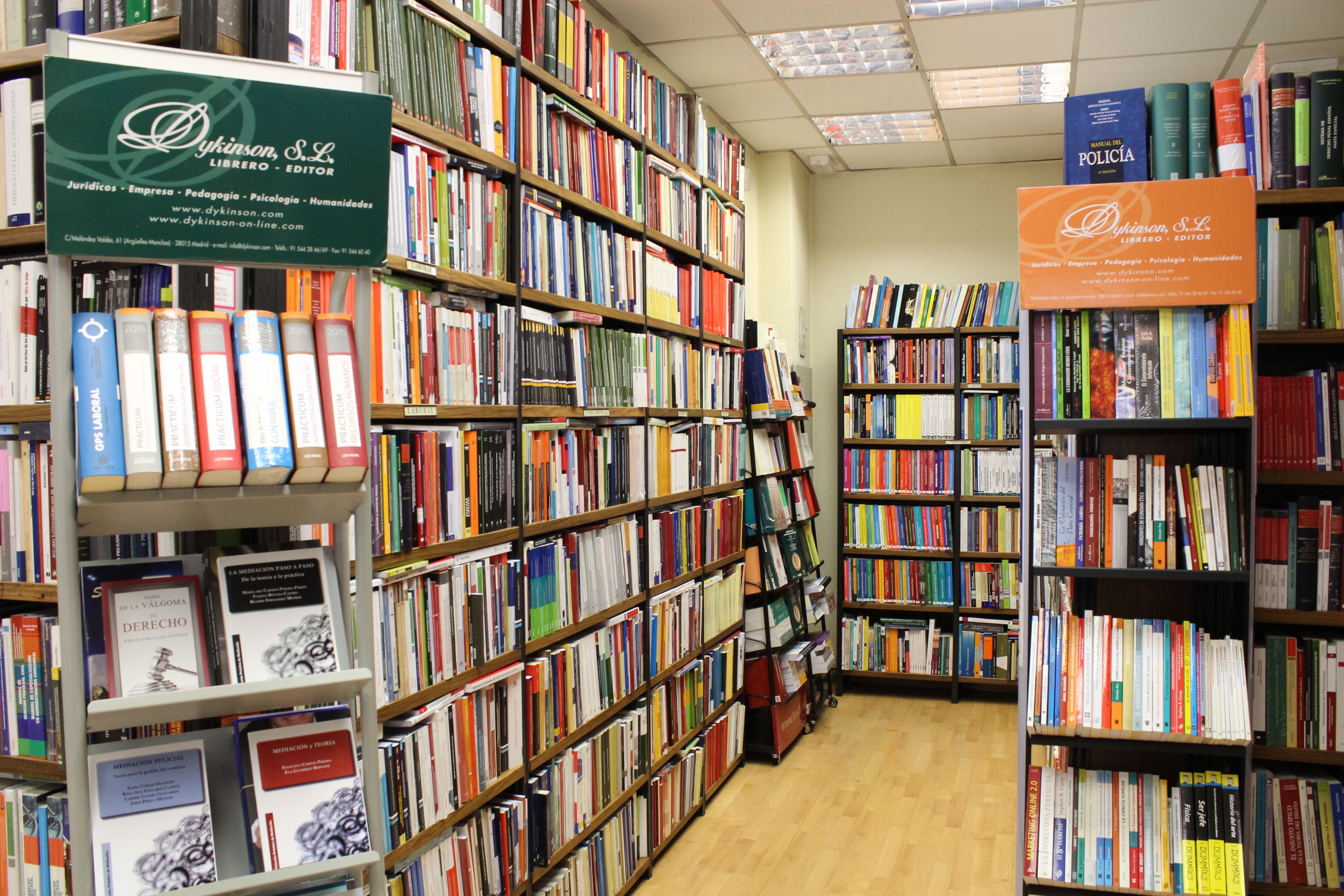 Foto 2 de Librerías en Madrid | Dykinson