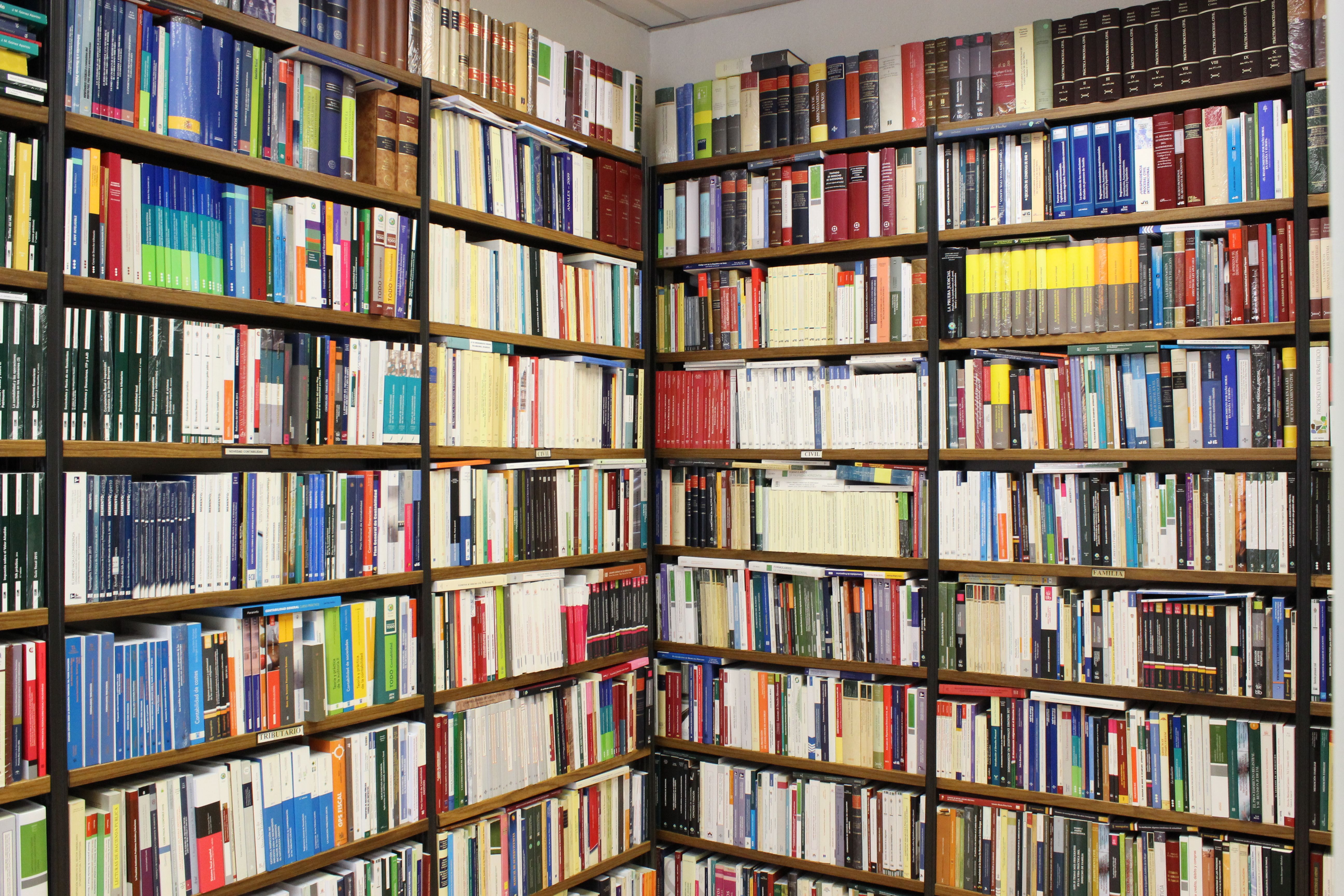 Foto 4 de Librerías en Madrid | Dykinson