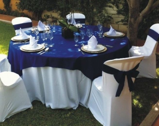 CUBREMANTEL PARA MESA REDONDA COLOR AZUL CUBREMANTEL PARA MESA REDONDA COLOR AZUL