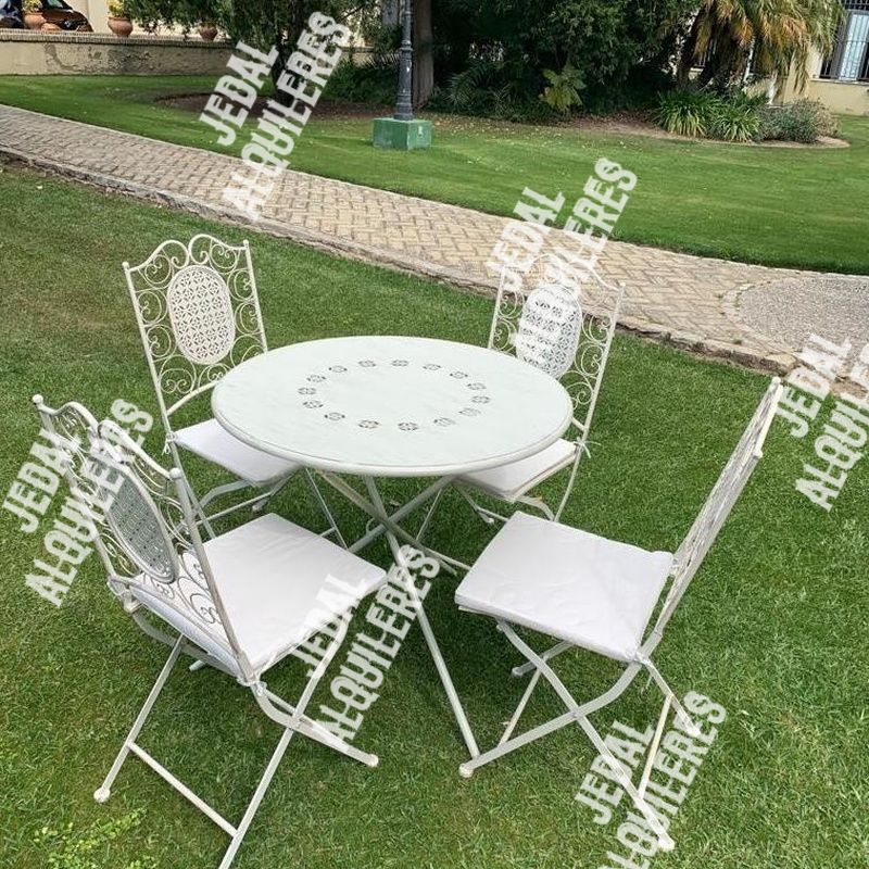 SILLA FORJA BLANCA CON COJIN: Catálogo de Jedal Alquileres SILLA FORJA BLANCA CON COJIN: Catálogo de Jedal Alquileres