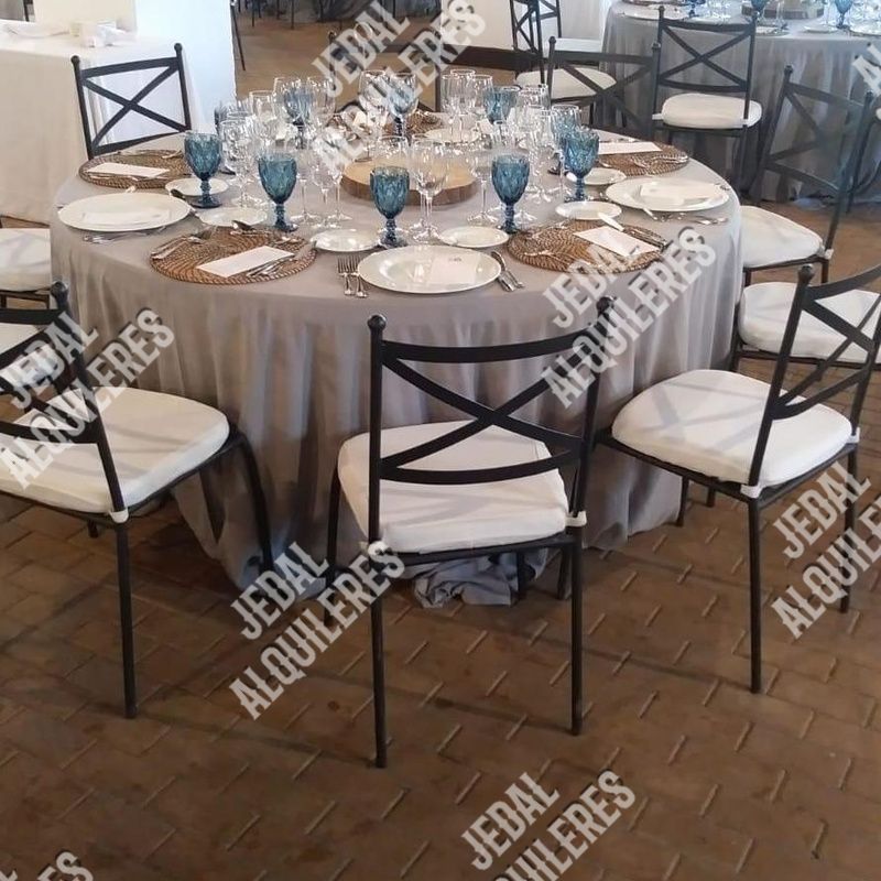 SILLA FORJA NEGRA CON COJIN: Catálogo de Jedal Alquileres SILLA FORJA NEGRA CON COJIN: Catálogo de Jedal Alquileres