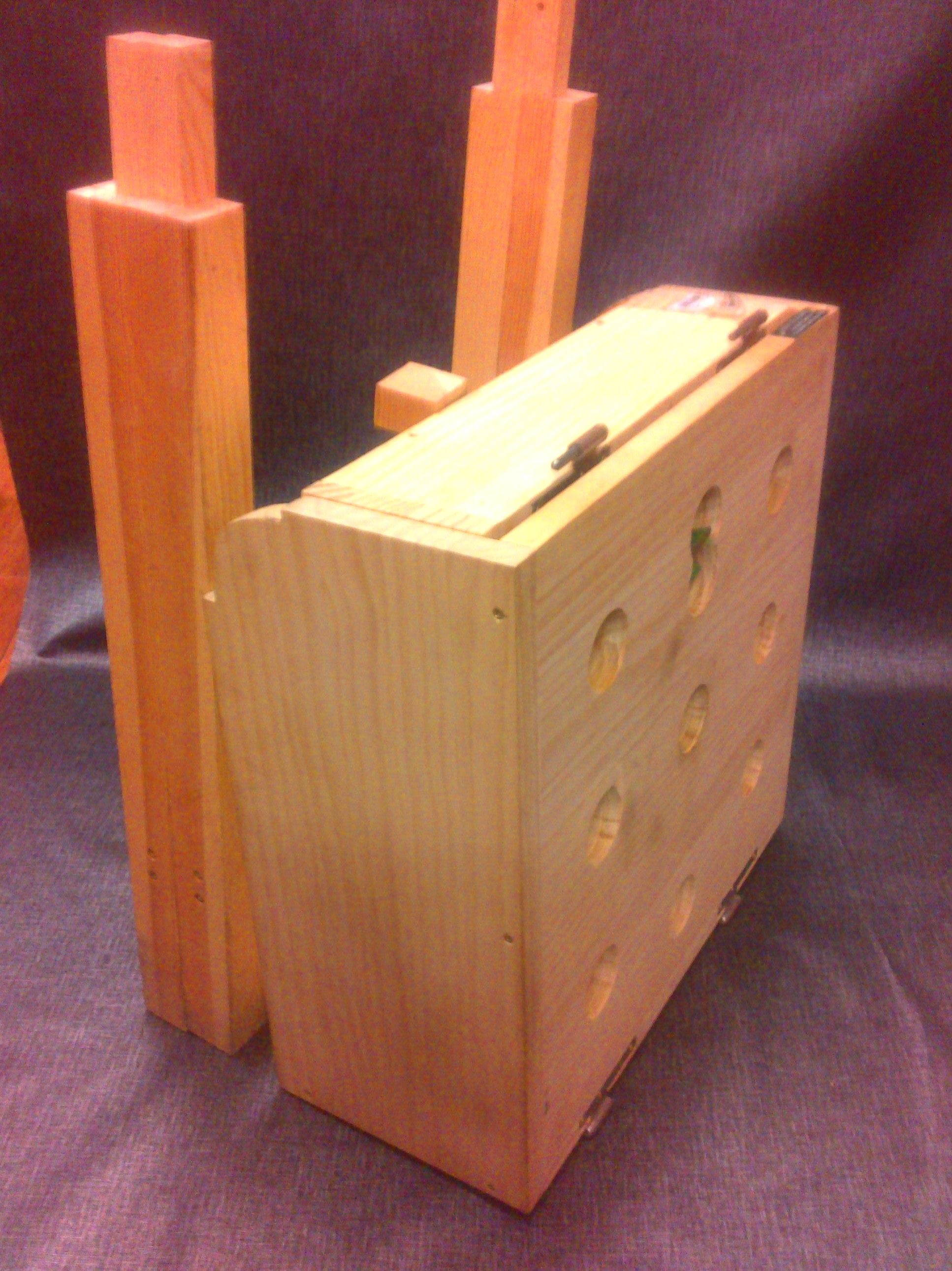JUEGO DE LA RANA CON MESA DE FABRICACIÓN PROPIA: Catálogo de Ferretería-Armería Sertorio JUEGO DE LA RANA CON MESA DE FABRICACIÓN PROPIA: Catálogo de Ferretería-Armería Sertorio