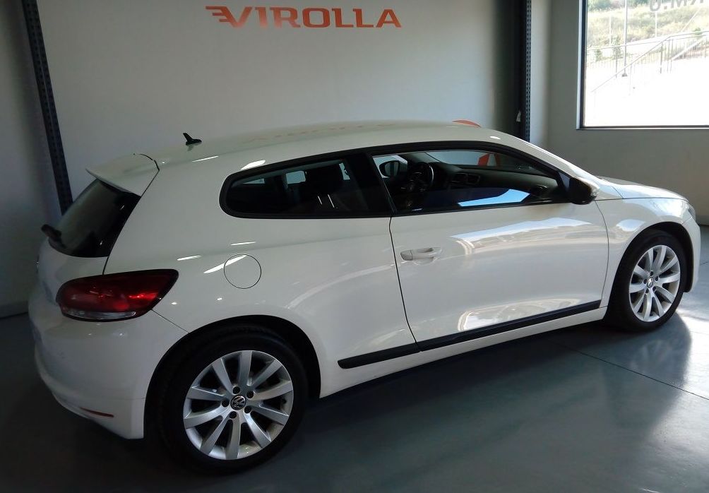 VOLKSWAGEN SCIROCCO 2.0 140CV: servicios y vehiculos de AUTORRESCATE VIROLLA S.L. VOLKSWAGEN SCIROCCO 2.0 140CV: servicios y vehiculos de AUTORRESCATE VIROLLA S.L.