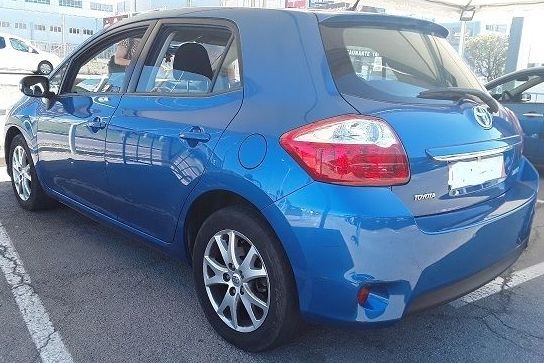 TOYOTA AURIS 1.6 GASOLINA 130CV (VENDIDO): servicios y vehiculos de Virolla TOYOTA AURIS 1.6 GASOLINA 130CV (VENDIDO): servicios y vehiculos de Virolla