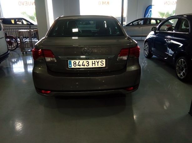 TOYOTA AVENSIS 1.8 145CV CONFORT (VENDIDO): servicios y vehiculos de AUTORRESCATE VIROLLA S.L. TOYOTA AVENSIS 1.8 145CV CONFORT (VENDIDO): servicios y vehiculos de AUTORRESCATE VIROLLA S.L.