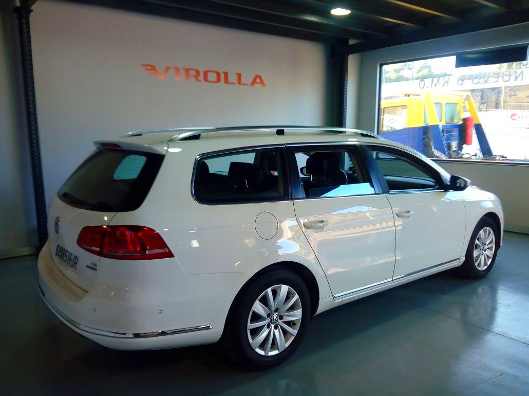 VOLKSWAGEN PASSAT VARIANT 1.6 105CV: servicios y vehiculos de AUTORRESCATE VIROLLA S.L. VOLKSWAGEN PASSAT VARIANT 1.6 105CV: servicios y vehiculos de AUTORRESCATE VIROLLA S.L.