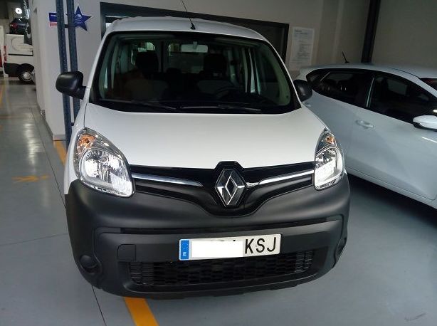 RENAULT KANGOO MIXTA : servicios y vehiculos de Virolla RENAULT KANGOO MIXTA : servicios y vehiculos de Virolla