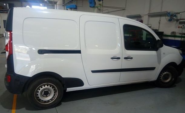 KANGOO MAXI (VENDIDO): servicios y vehiculos de AUTORRESCATE VIROLLA S.L. KANGOO MAXI (VENDIDO): servicios y vehiculos de AUTORRESCATE VIROLLA S.L.