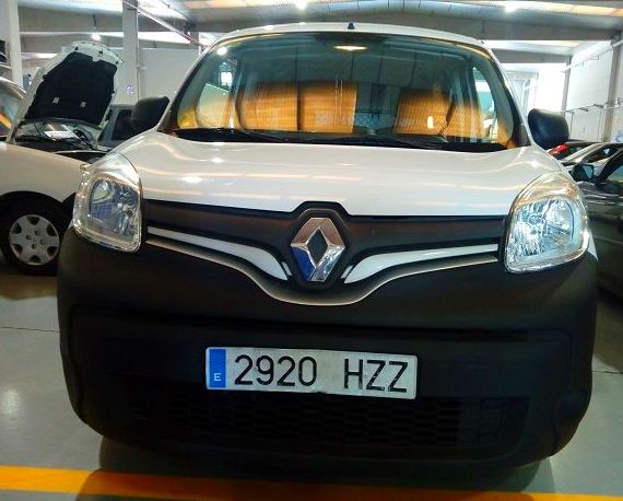 KANGOO PROFESIONAL : servicios y vehiculos de Virolla KANGOO PROFESIONAL : servicios y vehiculos de Virolla