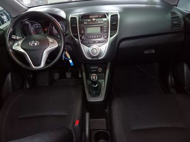 HYUNDAI IX20 VENDIDO: servicios y vehiculos de Virolla HYUNDAI IX20 VENDIDO: servicios y vehiculos de Virolla
