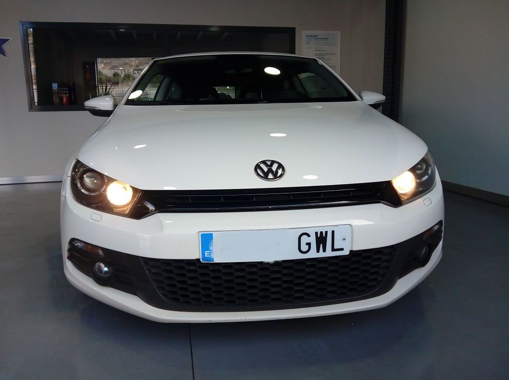 VOLKSWAGEN SCIROCCO 2.0 140CV: servicios y vehiculos de AUTORRESCATE VIROLLA S.L. VOLKSWAGEN SCIROCCO 2.0 140CV: servicios y vehiculos de AUTORRESCATE VIROLLA S.L.