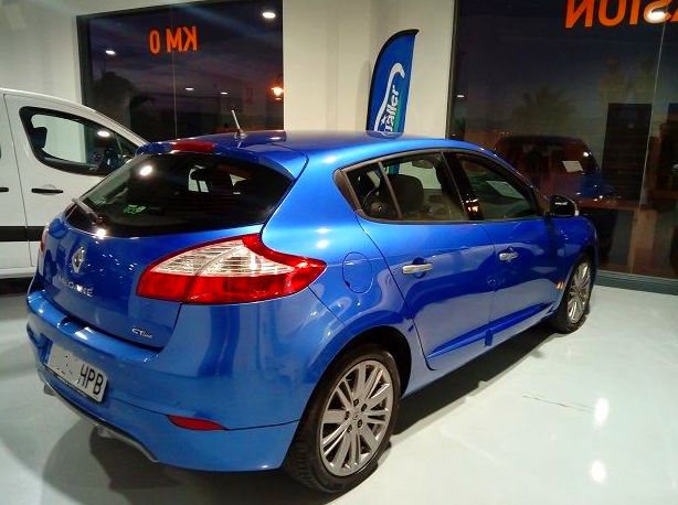 RENAULT MEGANE 1.2 GT LYNE (VENDIDO): servicios y vehiculos de AUTORRESCATE VIROLLA S.L. RENAULT MEGANE 1.2 GT LYNE (VENDIDO): servicios y vehiculos de AUTORRESCATE VIROLLA S.L.