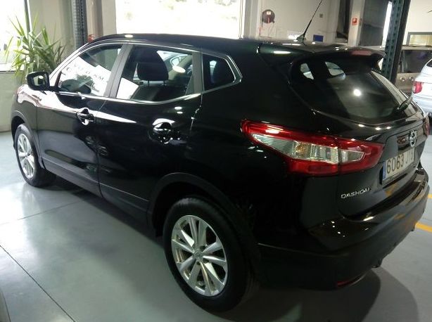 NISSAN QASHQAI 1.5 DCI ACENTA: servicios y vehiculos de AUTORRESCATE VIROLLA S.L. NISSAN QASHQAI 1.5 DCI ACENTA: servicios y vehiculos de AUTORRESCATE VIROLLA S.L.