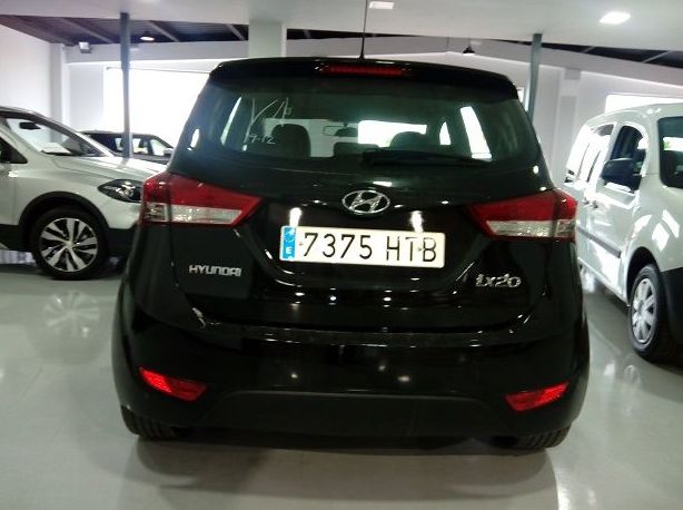 HYUNDAI IX20 VENDIDO: servicios y vehiculos de Virolla HYUNDAI IX20 VENDIDO: servicios y vehiculos de Virolla