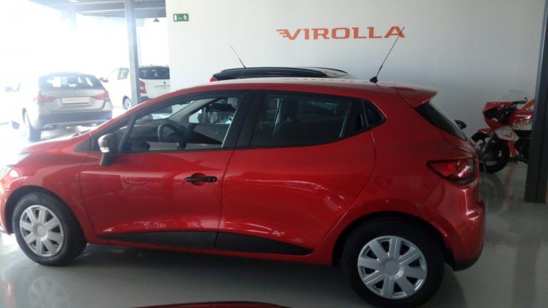 Renault Clio 1.5 DCI Eco 2 (VENDIDO): servicios y vehiculos de Virolla Renault Clio 1.5 DCI Eco 2 (VENDIDO): servicios y vehiculos de Virolla