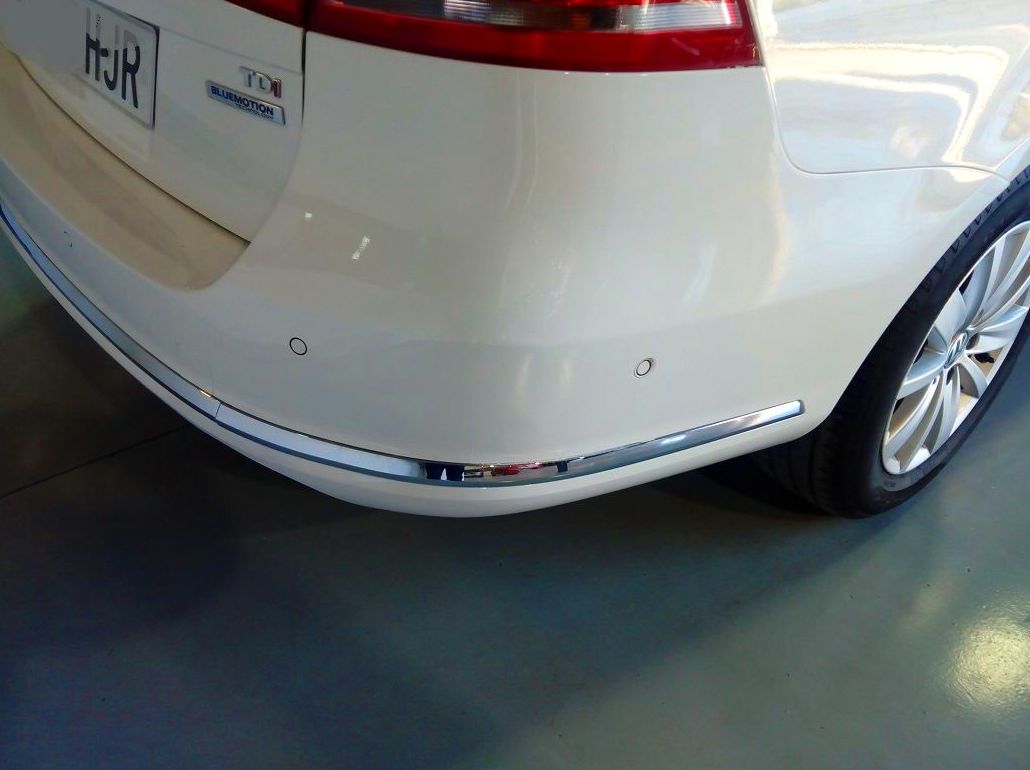 VOLKSWAGEN PASSAT VARIANT 1.6 105CV: servicios y vehiculos de AUTORRESCATE VIROLLA S.L. VOLKSWAGEN PASSAT VARIANT 1.6 105CV: servicios y vehiculos de AUTORRESCATE VIROLLA S.L.
