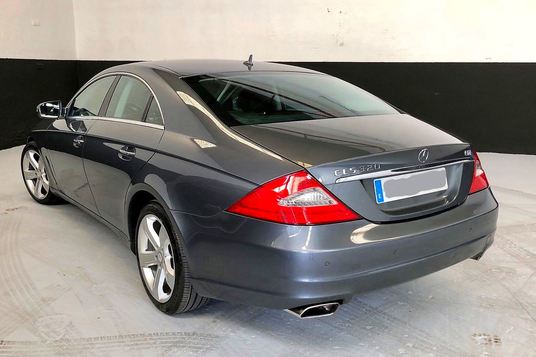 MERCEDES CLS: servicios y vehiculos de Virolla MERCEDES CLS: servicios y vehiculos de Virolla