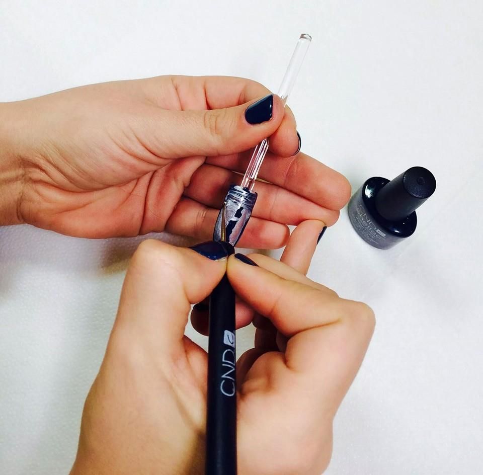 Uñas: Servicios de Alicia Bravo Uñas: Servicios de Alicia Bravo