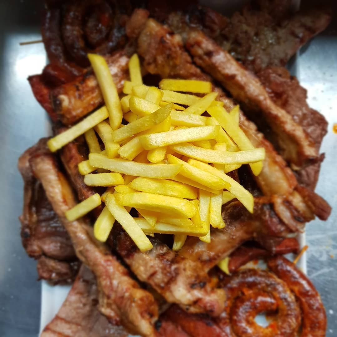 Brasas: Carta y Menú de Tasca Canaria La Nova Grangeta Brasas: Carta y Menú de Tasca Canaria La Nova Grangeta