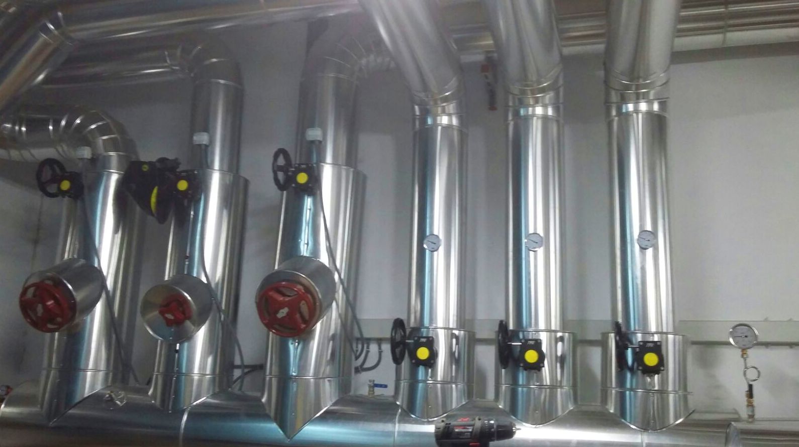 OBRA CLIMATIZACION FACULTAD DE DERECHO CON FULTON.: Proyectos de IVAN ELECTRICIDAD S.L.U. OBRA CLIMATIZACION FACULTAD DE DERECHO CON FULTON.: Proyectos de IVAN ELECTRICIDAD S.L.U.