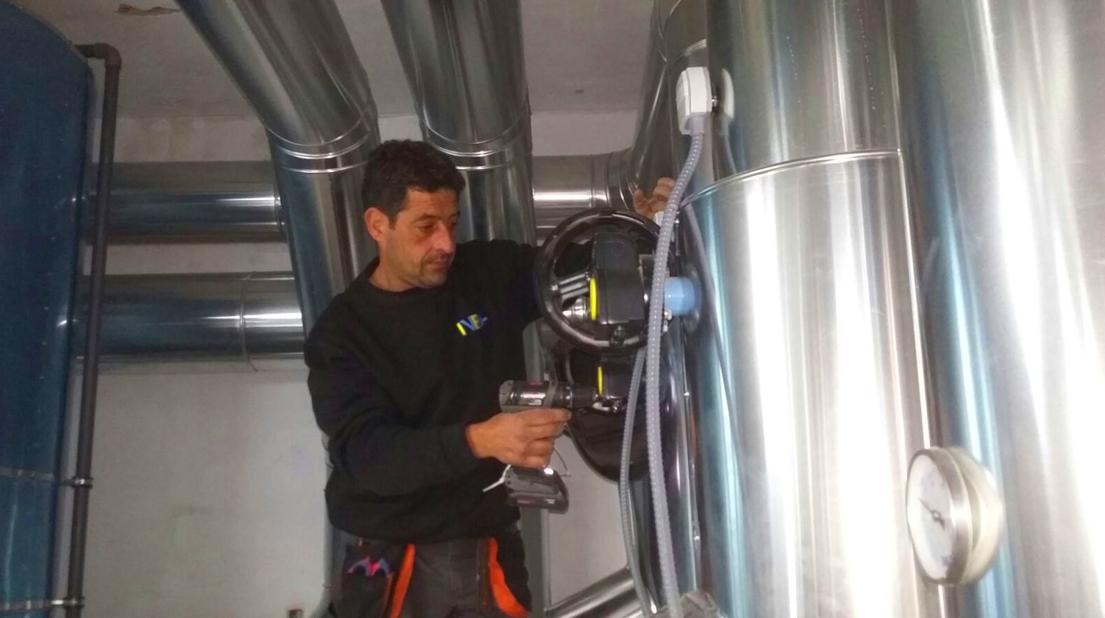 OBRA CLIMATIZACION FACULTAD DE DERECHO CON FULTON.: Proyectos de IVAN ELECTRICIDAD S.L.U. OBRA CLIMATIZACION FACULTAD DE DERECHO CON FULTON.: Proyectos de IVAN ELECTRICIDAD S.L.U.