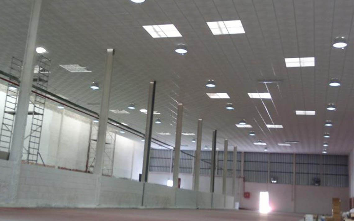 Naves industriales: Proyectos de IVAN ELECTRICIDAD S.L.U. Naves industriales: Proyectos de IVAN ELECTRICIDAD S.L.U.