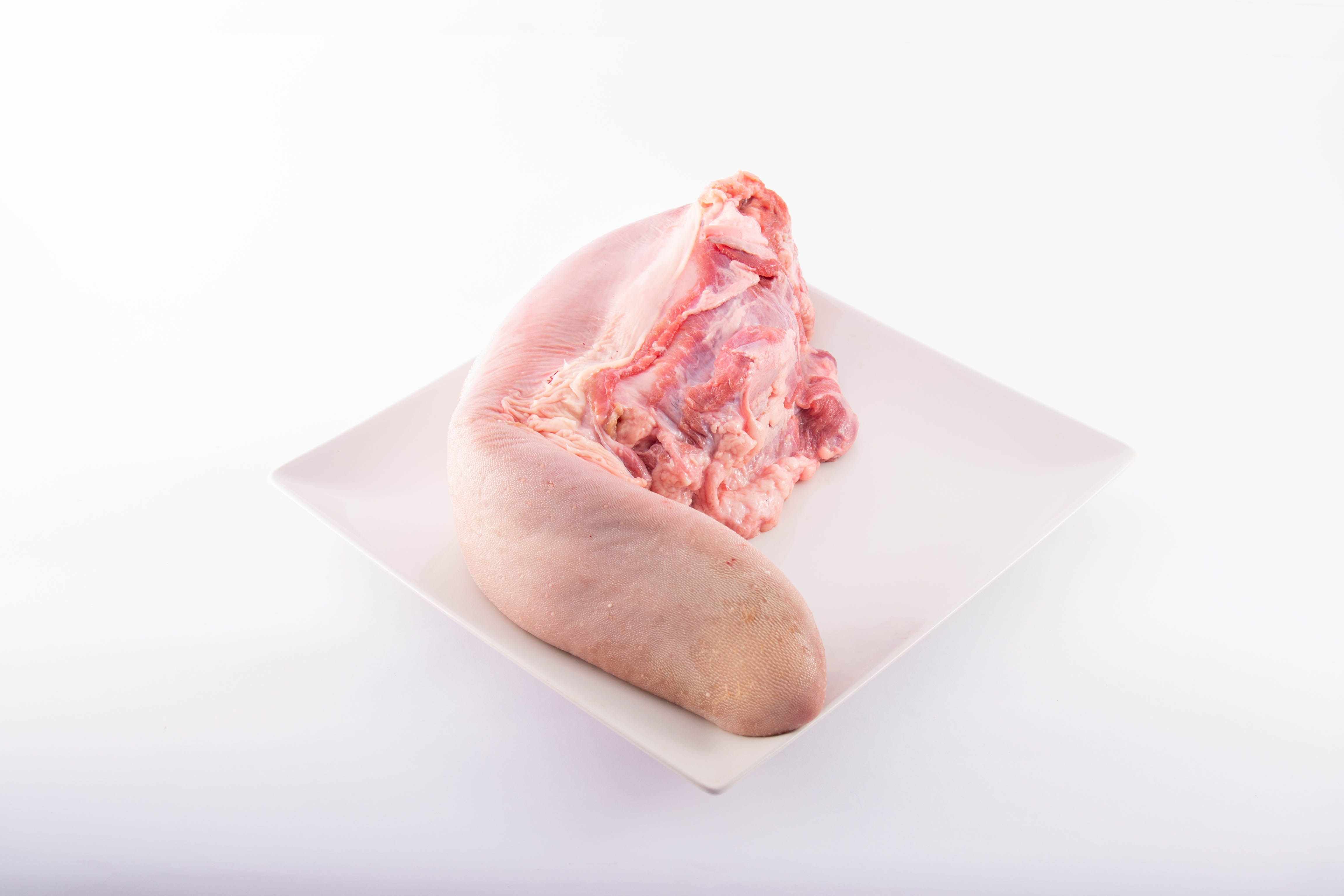 LENGUA DE TERNERA - Entera: de Ramaders Agrupats LENGUA DE TERNERA - Entera: de Ramaders Agrupats