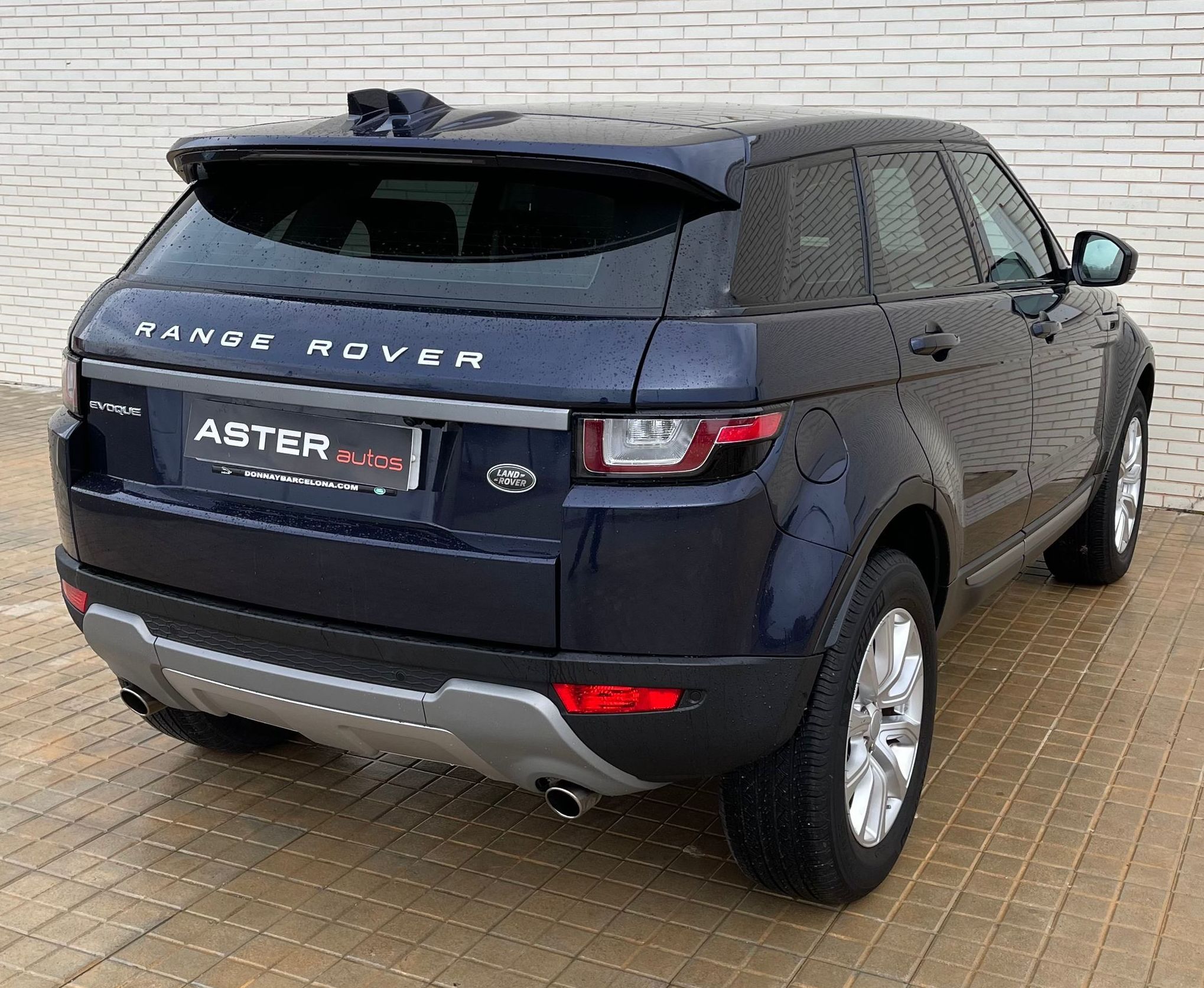 Land Rover Range Rover Evoque 5P 2.0 TD4 110 KW (150 CV) 4X4 SE: de ASTER Autos Land Rover Range Rover Evoque 5P 2.0 TD4 110 KW (150 CV) 4X4 SE: de ASTER Autos