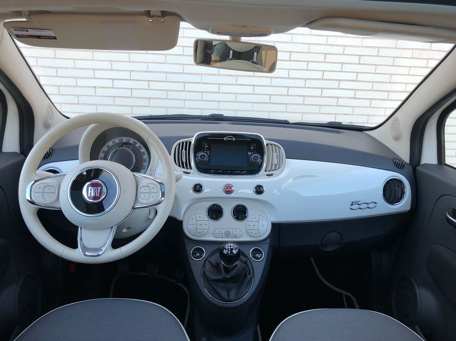 Fiat 500 1.2 51 KW (69 CV) Lounge: de ASTER Autos Fiat 500 1.2 51 KW (69 CV) Lounge: de ASTER Autos